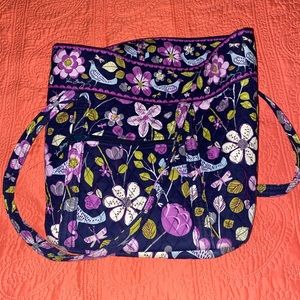 Vera tote bag